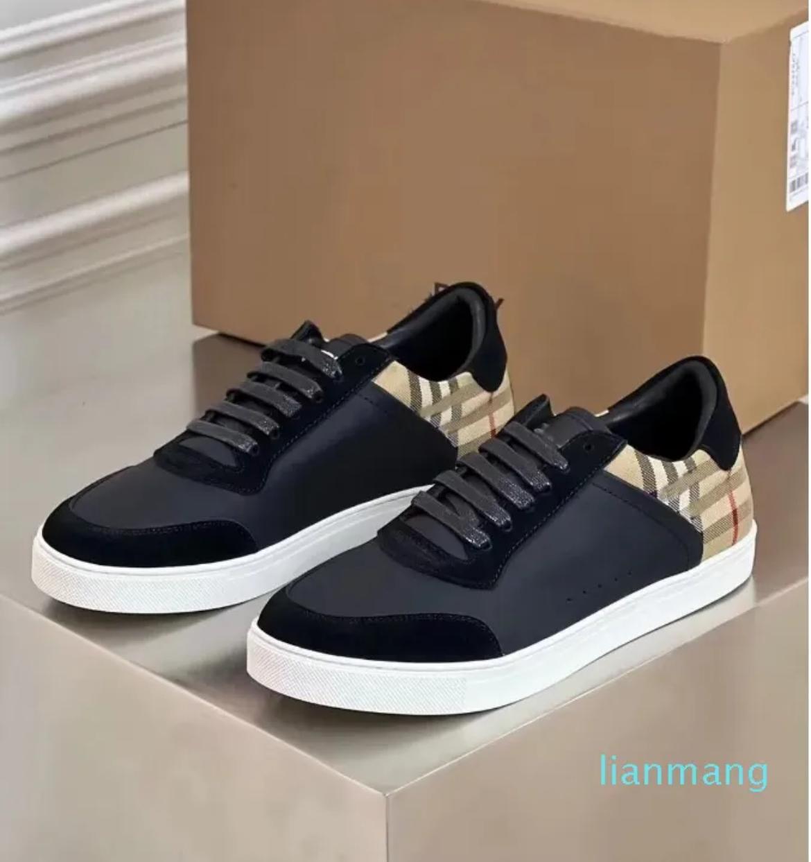 Burberry flat shoes