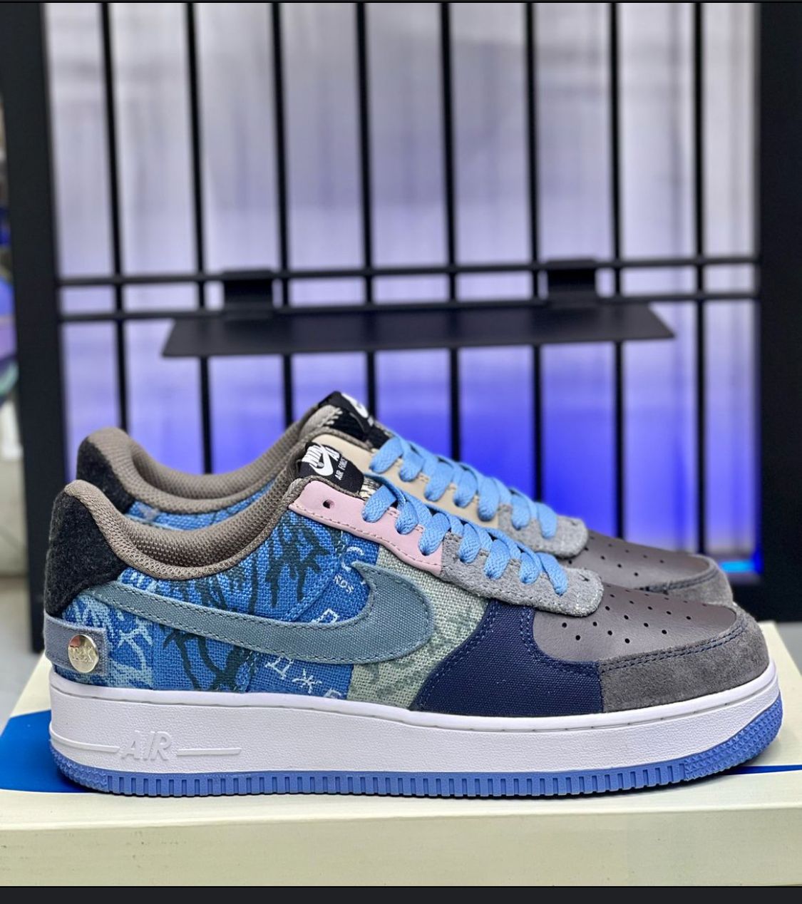 Nike Air Force 1