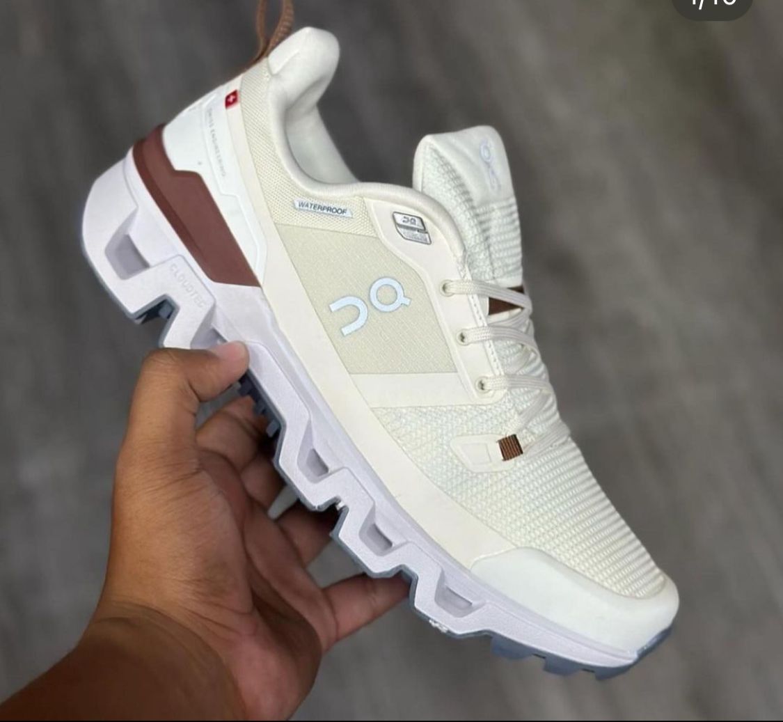 Cloud Wander Water Proof Sneakers