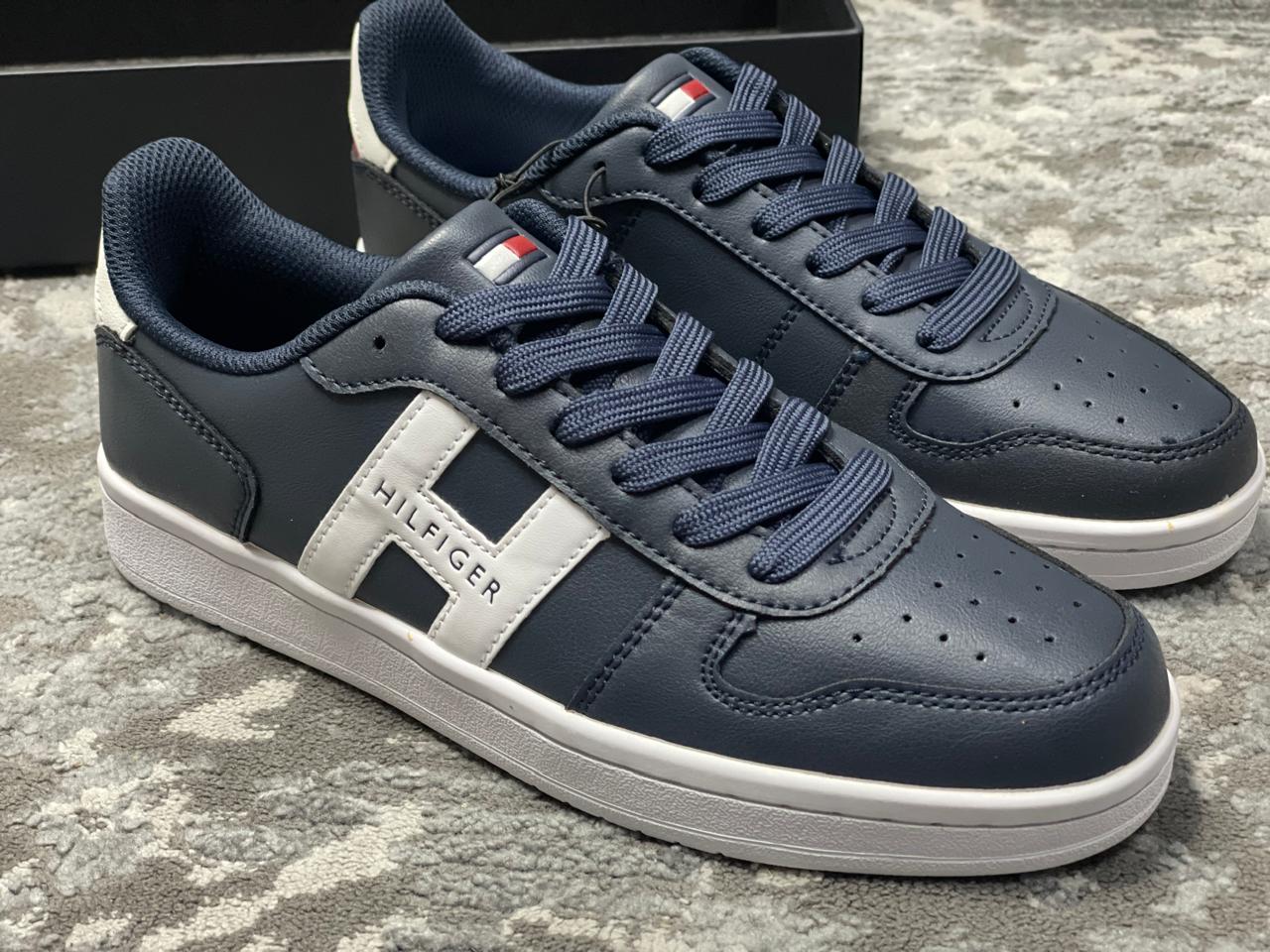 Tommy Hilfiger