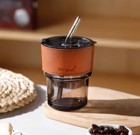 Coffee Sipper – Insulated, Spill-Proof Travel Mug for Hot & Cold Drinks