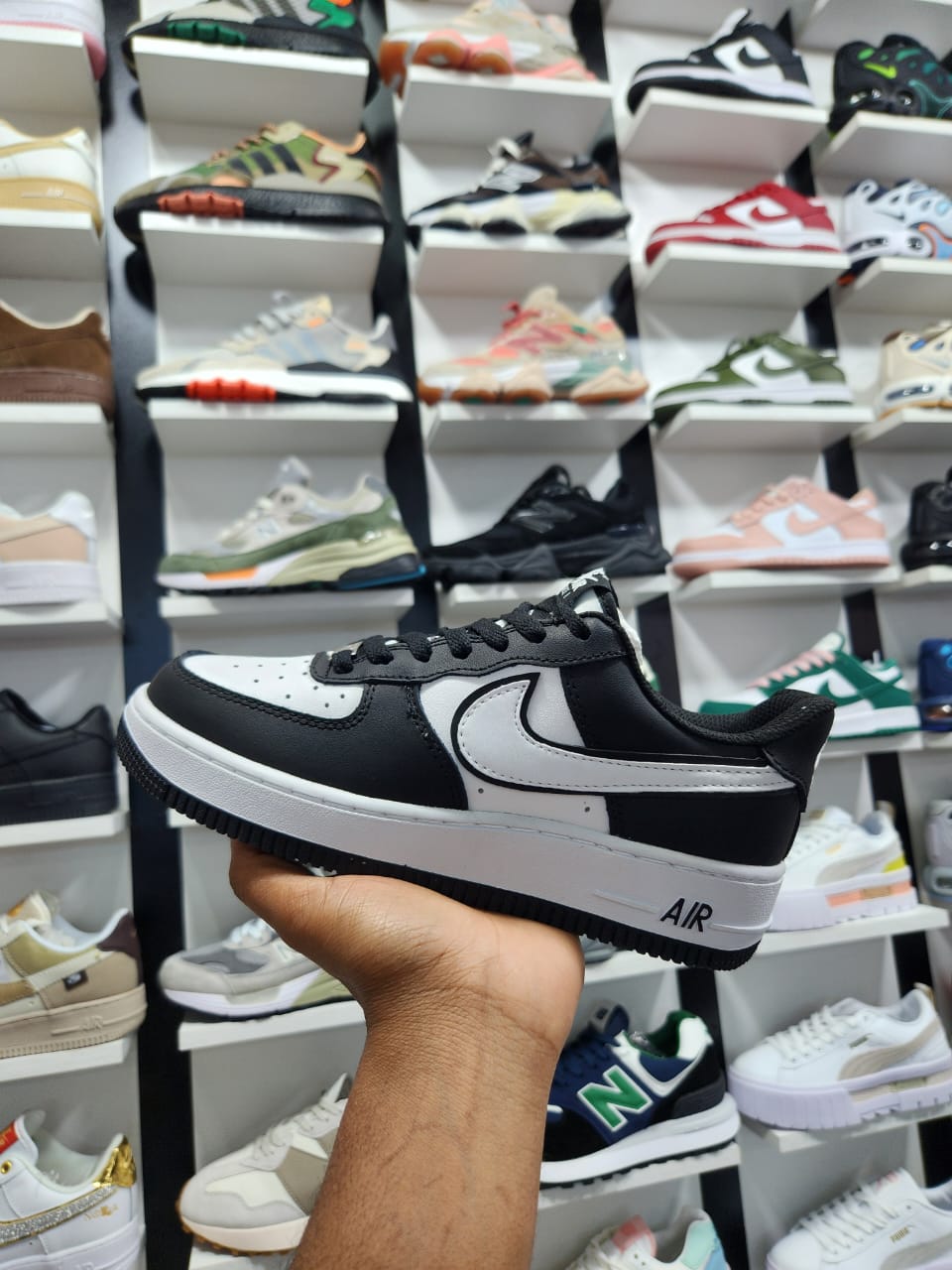 Nike Air Force 1 - Iconic Style with Unmatched Comfort