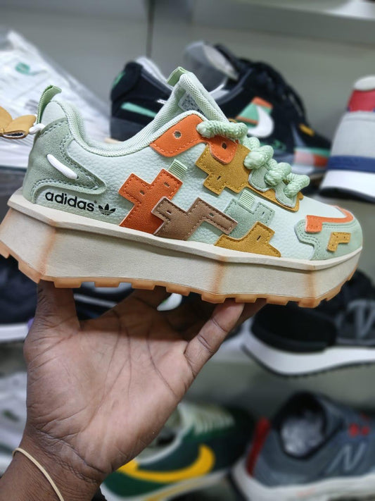 Adidas Roverend Adventure "Tetris" – A Sneaker That Stands Out